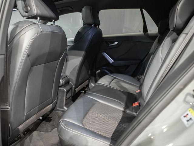 Audi Q2 35 TDI S-Tronic Black Line