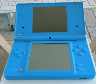 Nintendo DSi Azul