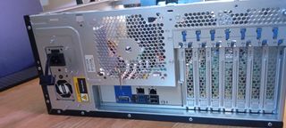 Servidor HP Proliant ML150 Gen9