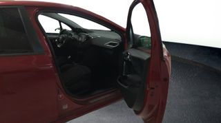 Peugeot 208 PureTech 82 Style 60 kW (82 CV)