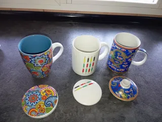 Jarras de porcelana con tapa