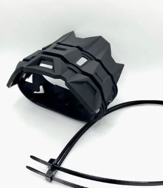 Protector tubo de escape moto negro