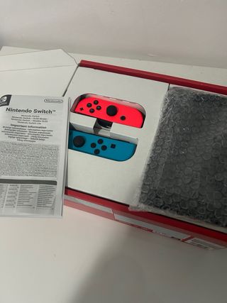 Nintendo Switch + Accessori Originali