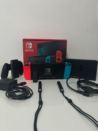 Nintendo Switch + Accessori Originali
