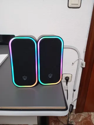 Altavoces ordenador