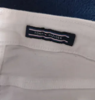 Pantalón blanco Tommy Hilfiger