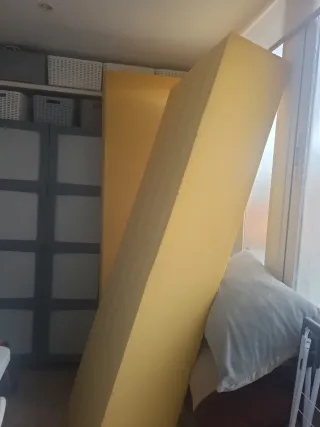 (gomaespuma) en buen estado. Están limpios y bien