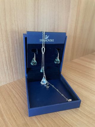 Conjunto Swarovski Collar y Pendientes ORIGINAL