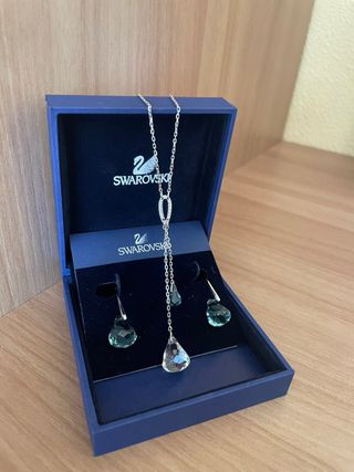 Conjunto Swarovski Collar y Pendientes ORIGINAL