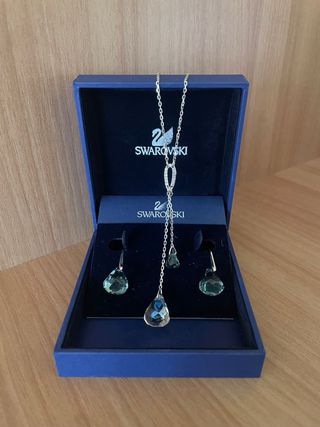 Conjunto Swarovski Collar y Pendientes ORIGINAL