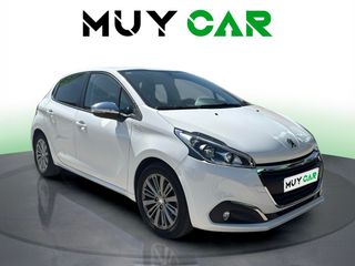 Peugeot 208 PureTech 82 Style 60 kW (82 CV)