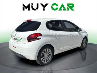 Peugeot 208 PureTech 82 Style 60 kW (82 CV)
