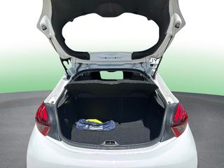 Peugeot 208 PureTech 82 Style 60 kW (82 CV)