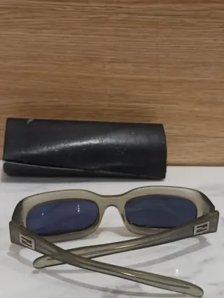 Occhiali da sole Fendi
