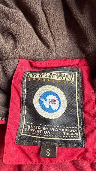 Chaqueta Napapijri Roja Talla S