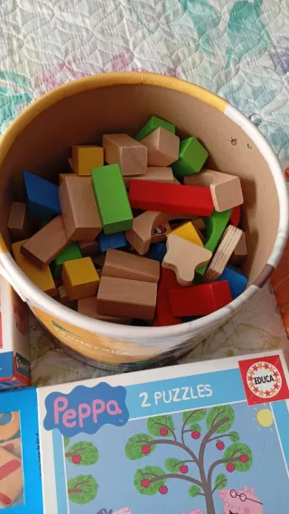 Lote infantil: Puzzles, Domino, Bloques