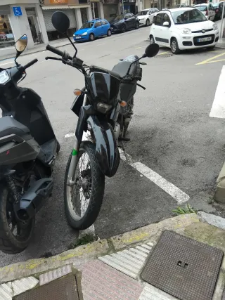 Moto Trail Yamaha en buen estado