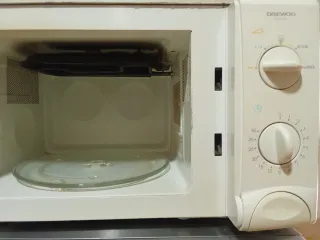 Microondas Daewoo con grill