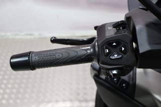 Piaggio MP3 530 EXCLUSIVE