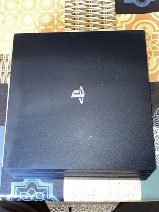 PlayStation 4 Pro in condizioni impeccabili - Come nuova