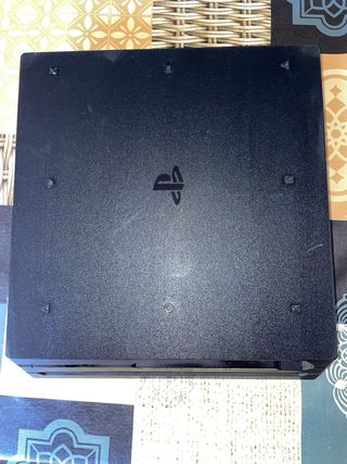 PlayStation 4 Pro in condizioni impeccabili - Come nuova