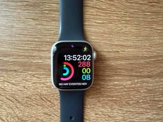 Apple Watch Series 8 41mm GPS Plata