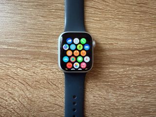 Apple Watch Series 8 41mm GPS Plata