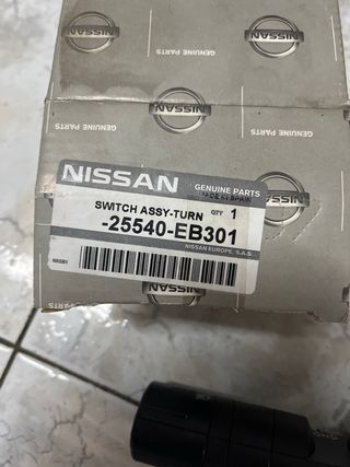 Mando de luces Nissan navarra