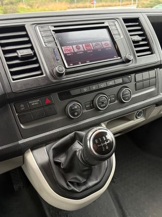 Volkswagen Caravelle 2018