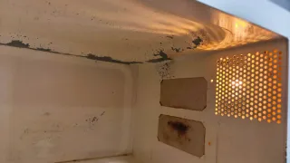 Microondas Whirlpool plateado, 23L