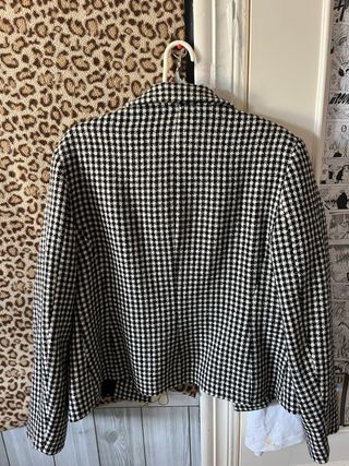 Chaqueta Cortefiel cuadros blanco y negro Talla L