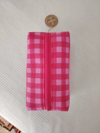 Neceser maquillaje hecho a mano cuadros