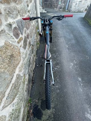 Saracen Myst Pro Bici DH