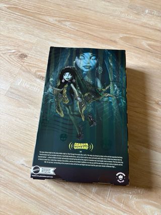 Monster High Skullector Scarah Screams Doll