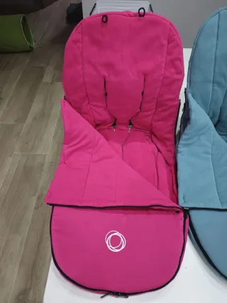 Lote 2 Sacos Bugaboo Fucsia y Azul petróleo.