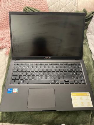 Asus VivoBook 15