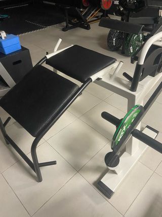 Máquina de musculación SCHNELL