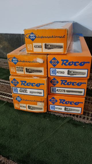 Carrozze Roco HO 4236D, 4236B, 4237B, 4283C