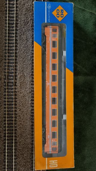 Carrozze Roco HO 4236D, 4236B, 4237B, 4283C