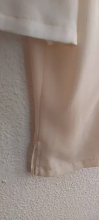 Camisa de vestir color crema