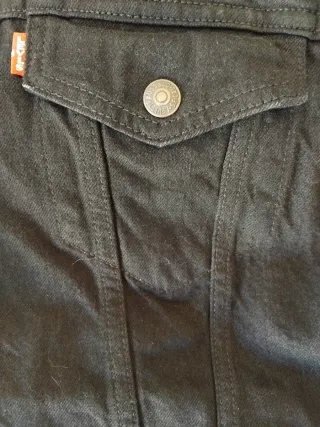 Cazadora Levis Negra Forrada Talla L