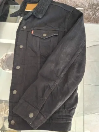 Cazadora Levis Negra Forrada Talla L