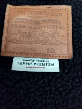 Cazadora Levis Negra Forrada Talla L