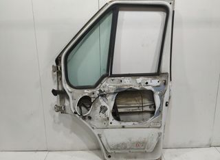 Puerta del der ford transit caja cerrada 06 539162