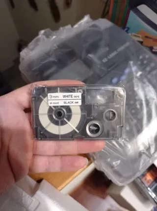 Impresora de etiquetas Casio KL-7000 BK