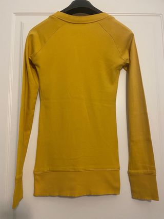 Maglia vintage scollo a V color senape