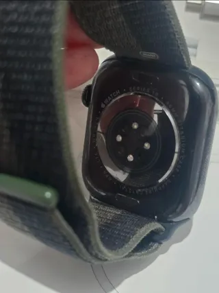 Apple Watch Series 10 46mm Titanio