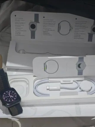 Apple Watch Series 10 46mm Titanio