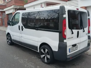 Renault Trafic 2011