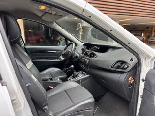 Renault Scenic 2012